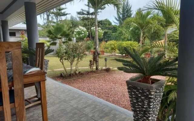 Impeccable 3-bed Villa in Anse Boileau!
