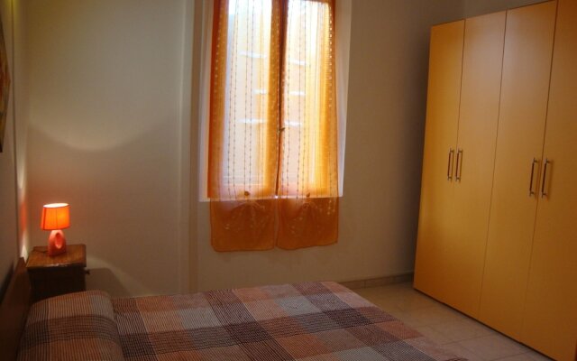 Lucrezia house
