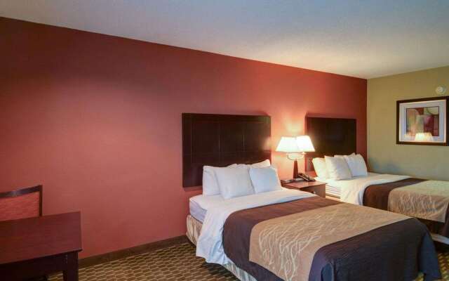 Quality Inn & Suites Pine Bluff
