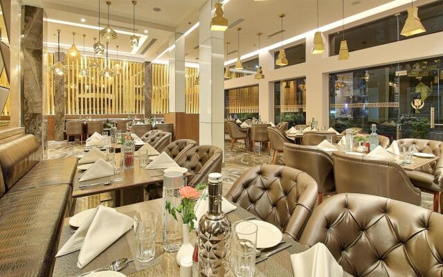 Golden Tulip Essential Jaipur