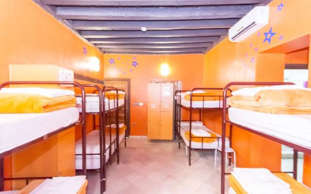 White Nest Hostel