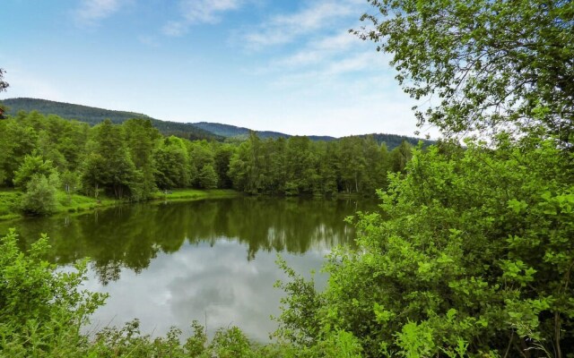 Awesome Apartment in Arrach With 2 Bedrooms and Wifi