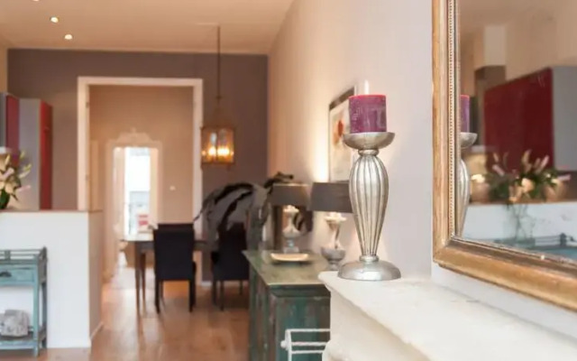 Cosy Canal View apartment