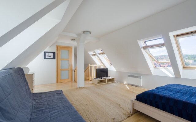 Royal Apartments - Center