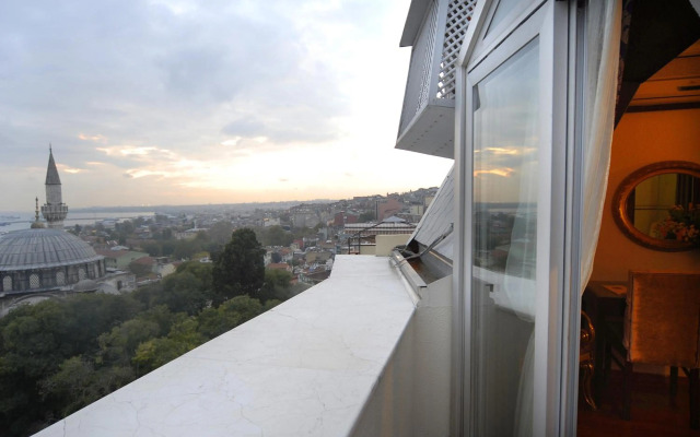 Cynthiana Beach Hotel