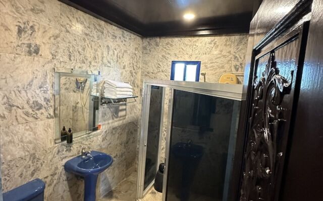 Emmalyn's Paradise Resort