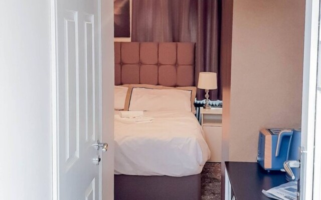 Room-cosy Double Private Bedroom 2-3
