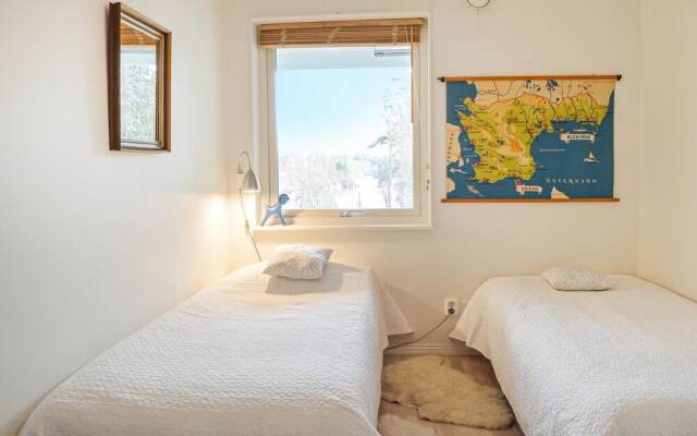 Nice Home in Trångsund With 4 Bedrooms and Wifi