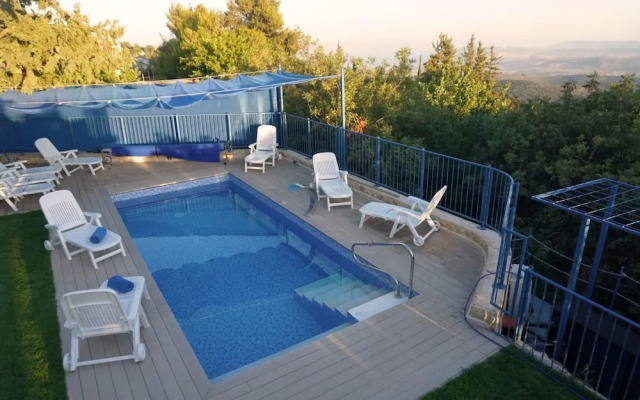 Ohn-Bar Guesthouse