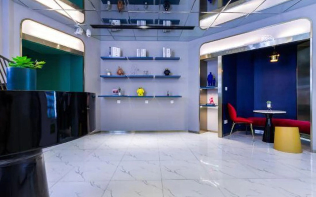 100 Inn (Shanghai Hongqiao Airport National Exhibition and Convention Center) – Lobby – Shanghai
