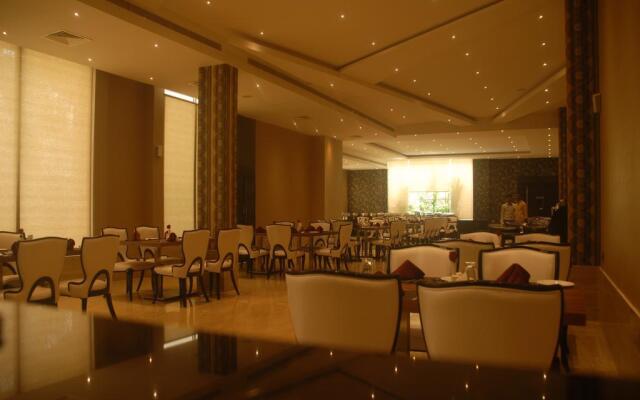 Hotel Pioneer Grand Palace