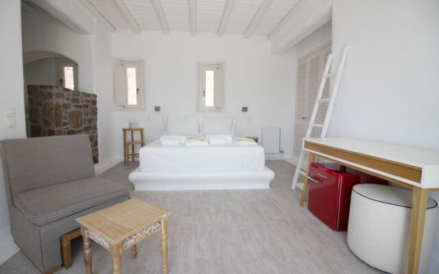 Mykonian Icon Villa