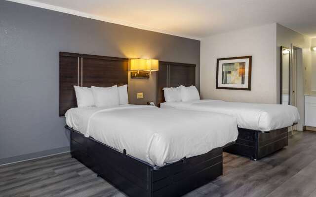 Suburban Studios Rock Hill Northeast I-77