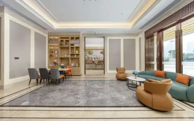 Vienna Hotel (Foshan Shunde OCT Harbour Daliang Yueran Plaza)