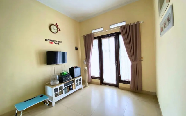 Home Sweet Home Dekat UMY by Simply Homy – Guest Rooms – Sleman