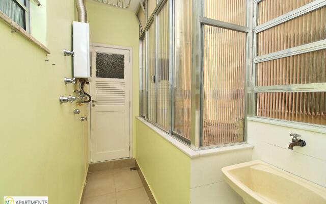 Excelente 2 qtos a 100 metros da praia