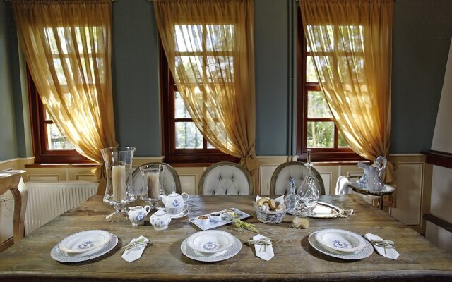 Kastro Guesthouse