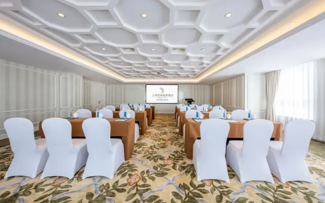 NARADA RESORT SHANGHAI  HOTEL Disney Store