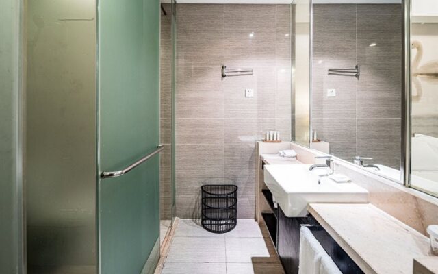 Metropolo Hefei Swan Lake Hotel