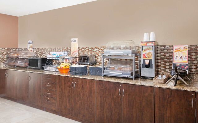 Studio 6 Suites - Breaux Bridge, La