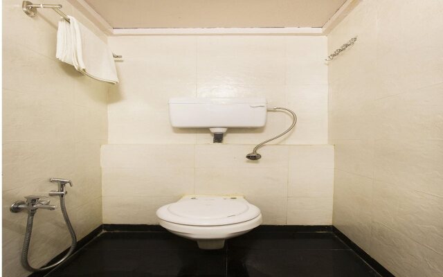 OYO 9806 Hotel Arvi