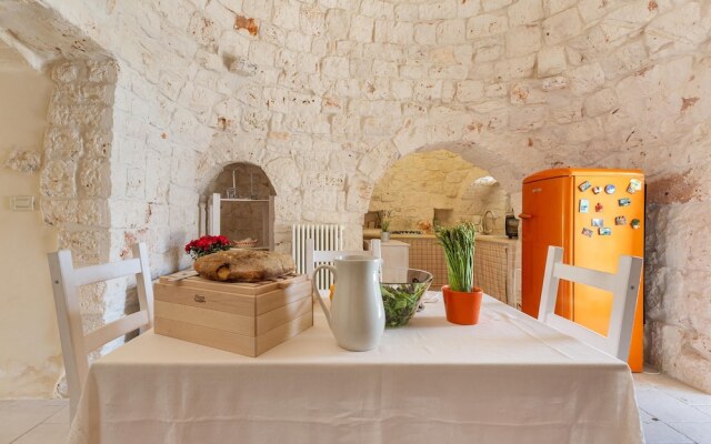 2422 Il Trullo di Erna by Barbarhouse