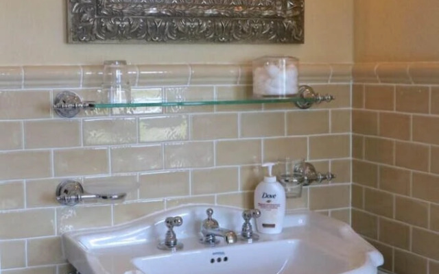 Stoneborough House B&B