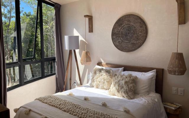 Round Villa Private Pool & Jungle rooftop 2A