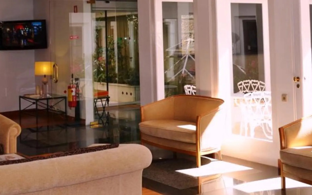 Hotel Toural