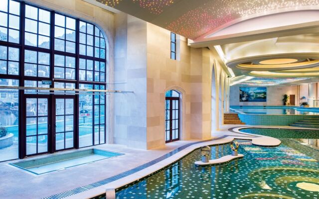 OCT Hotel Shenzhen Interlaken Main Building