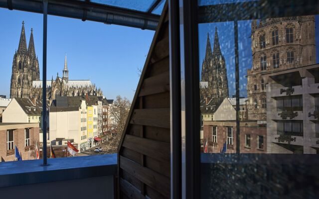 KONCEPT Hotel Zum Kostbaren Blut