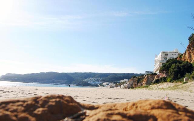 Sesimbra Cliff by Saudade