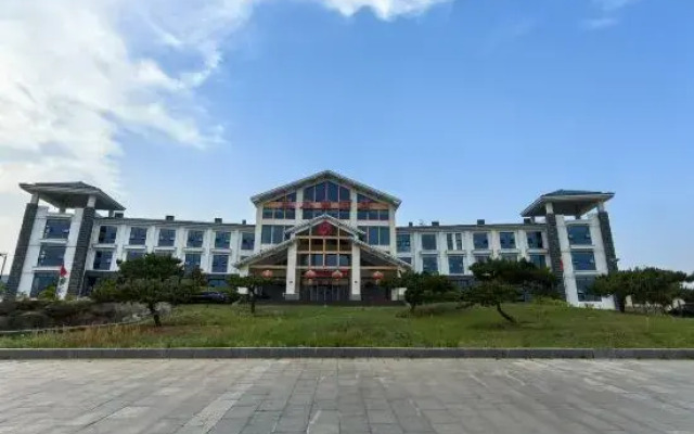 Fenghuangtai Holiday Hotel Junan Lingang Development Zone