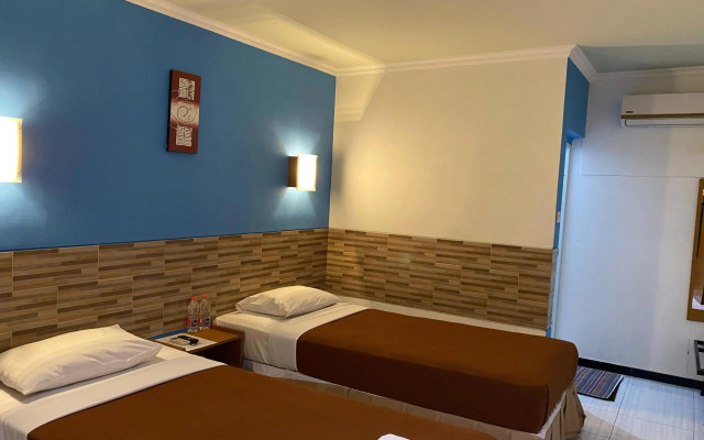 Hotel Lestari Near Lippo Plaza Mall Jember