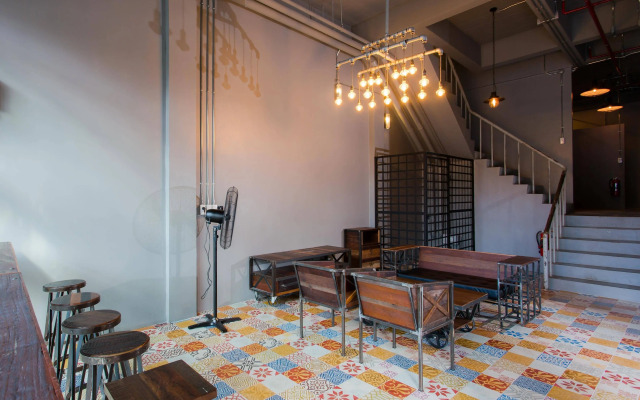 bloo Hostel