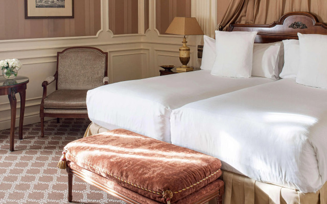 Gran Melia Fenix - The Leading Hotels of the World