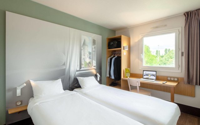 B&B HOTEL Creil Chantilly