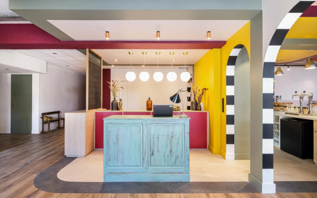 greet Hotel Massieux Lyon Nord