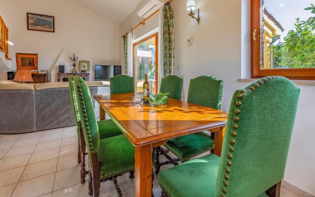 Amazing Home in Pomer With Wifi and 3 Bedrooms