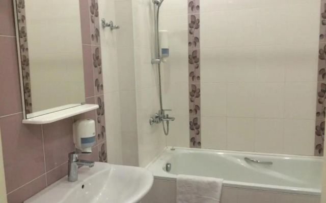Aquatoria Hotel