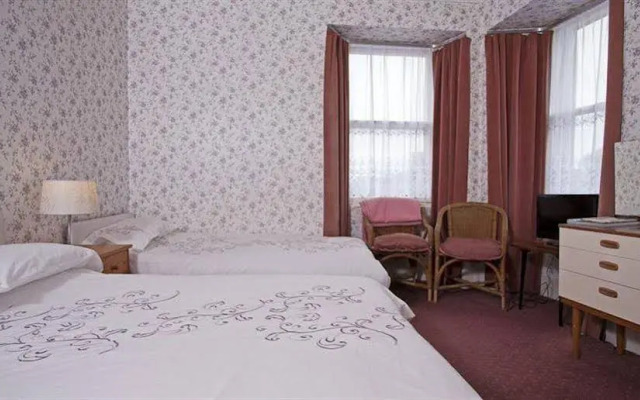 Waverley Hotel
