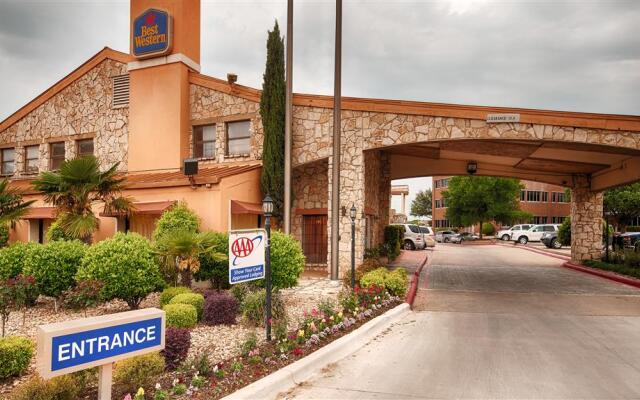 Best Western N.E. Mall Inn & Suites