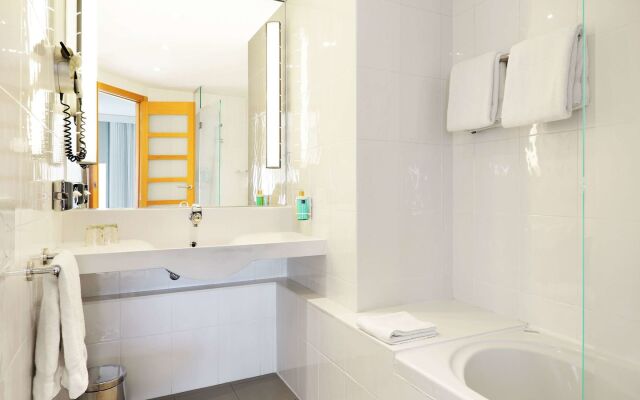 Novotel Barcelona City