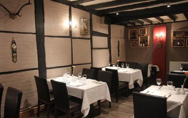 Godstone Hotel