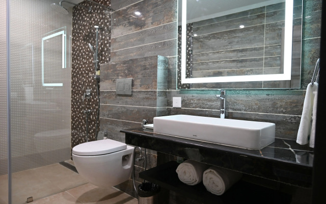 Justa Cliffend Resort & Spa, Mashobra