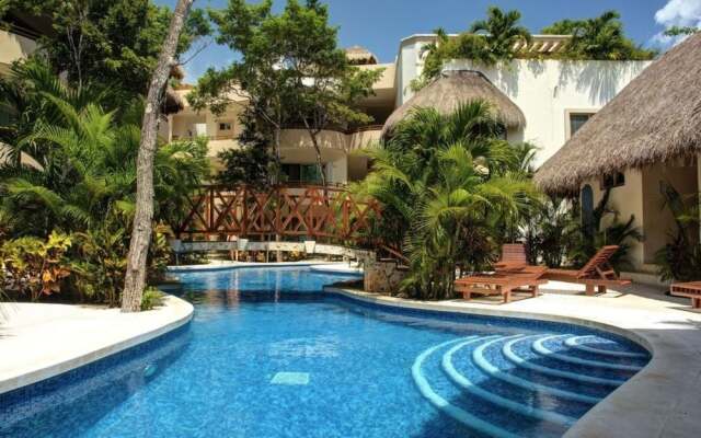 Comfortable Condo with Jacuzzi  in Tulum by Happy Address