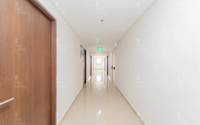 RedLiving Apartemen Transpark Juanda - Kamarku Tower Jade with Netflix