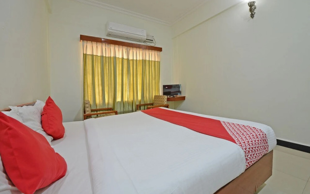 OYO 29577 Raja Rajeswari Tower