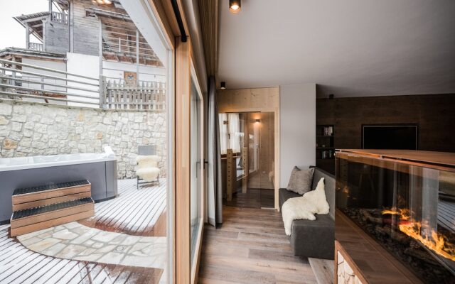 Post Alpina - Family Mountain Chalets