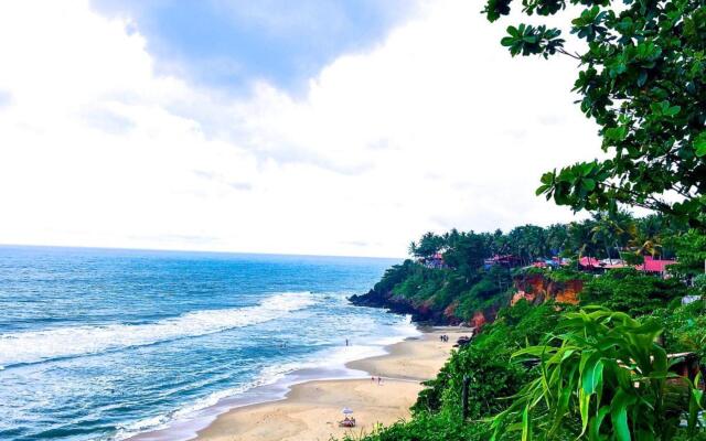 Black Beach Resort